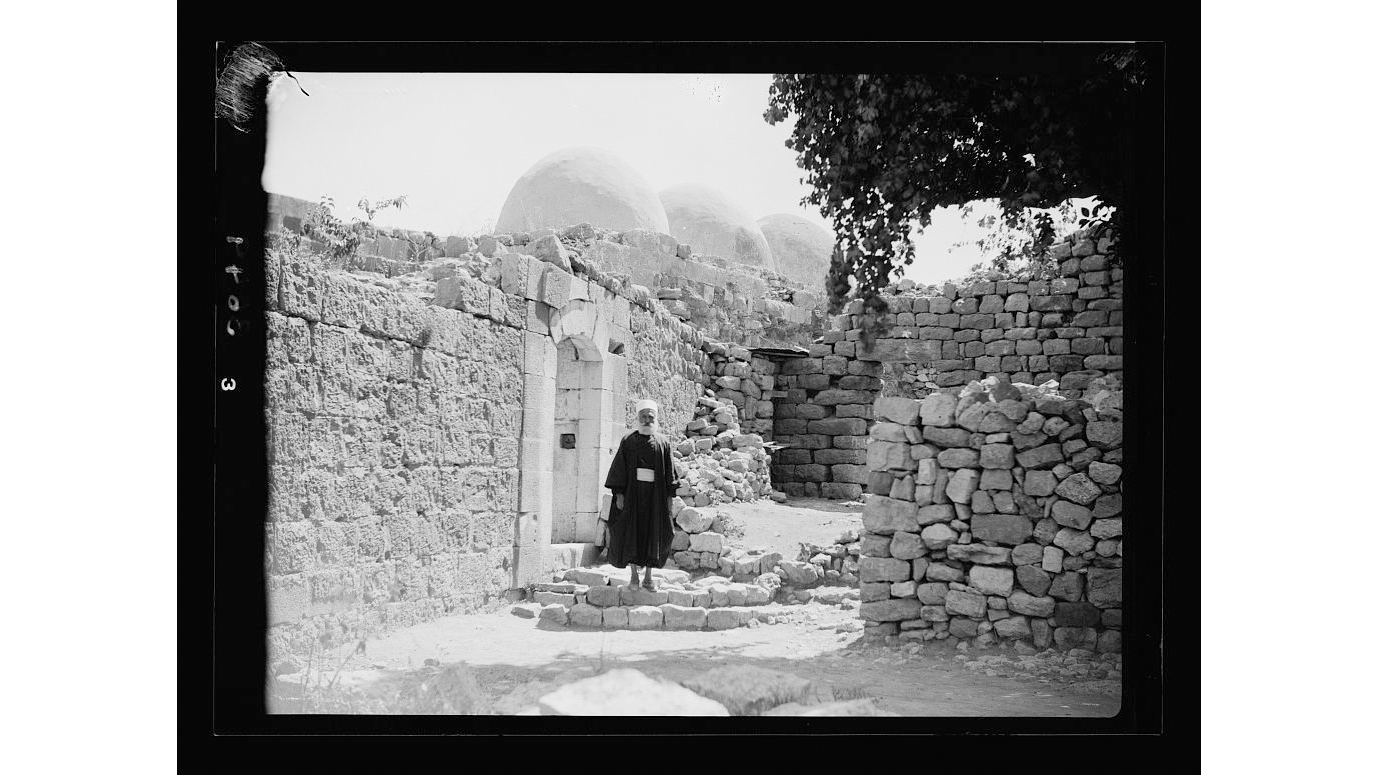 مقام سيدنا أبو عبدالله عليه السلام في عسفيا عام 1920