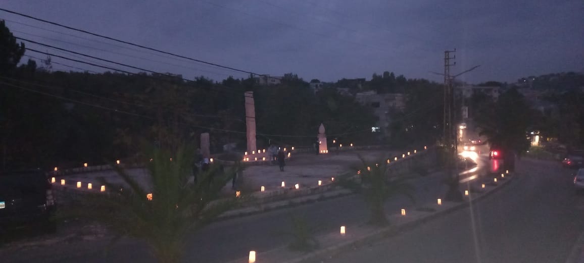 إضاءة شموع في ميلاد كمال جنبلاط