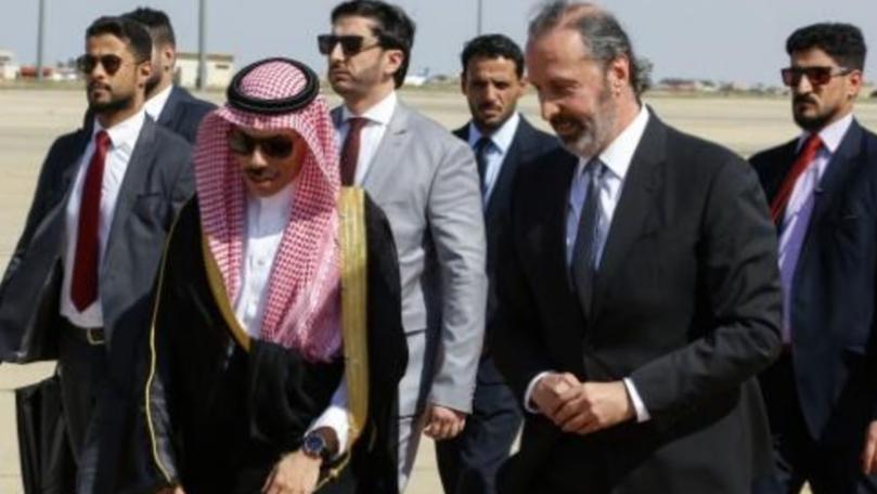 منصور عزام: دبلوماسي وسياسي سوري... ووزير شؤون رئاسة الجمهورية 