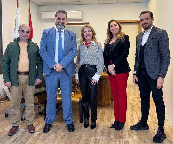 الفنان غاندي بو ذياب يلتقي مدير عام وزارة التربية اللبنانية