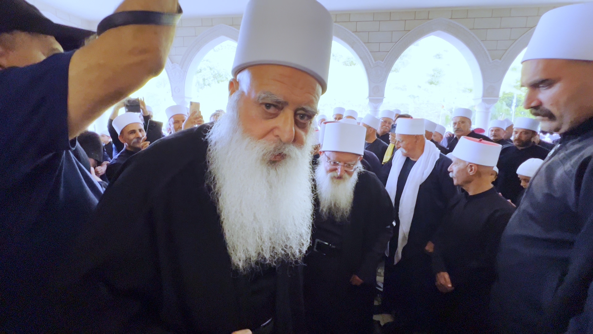 بالصور: الآلاف شاركوا بالزيارة السنوية لمقام النبي شعيب في حطين