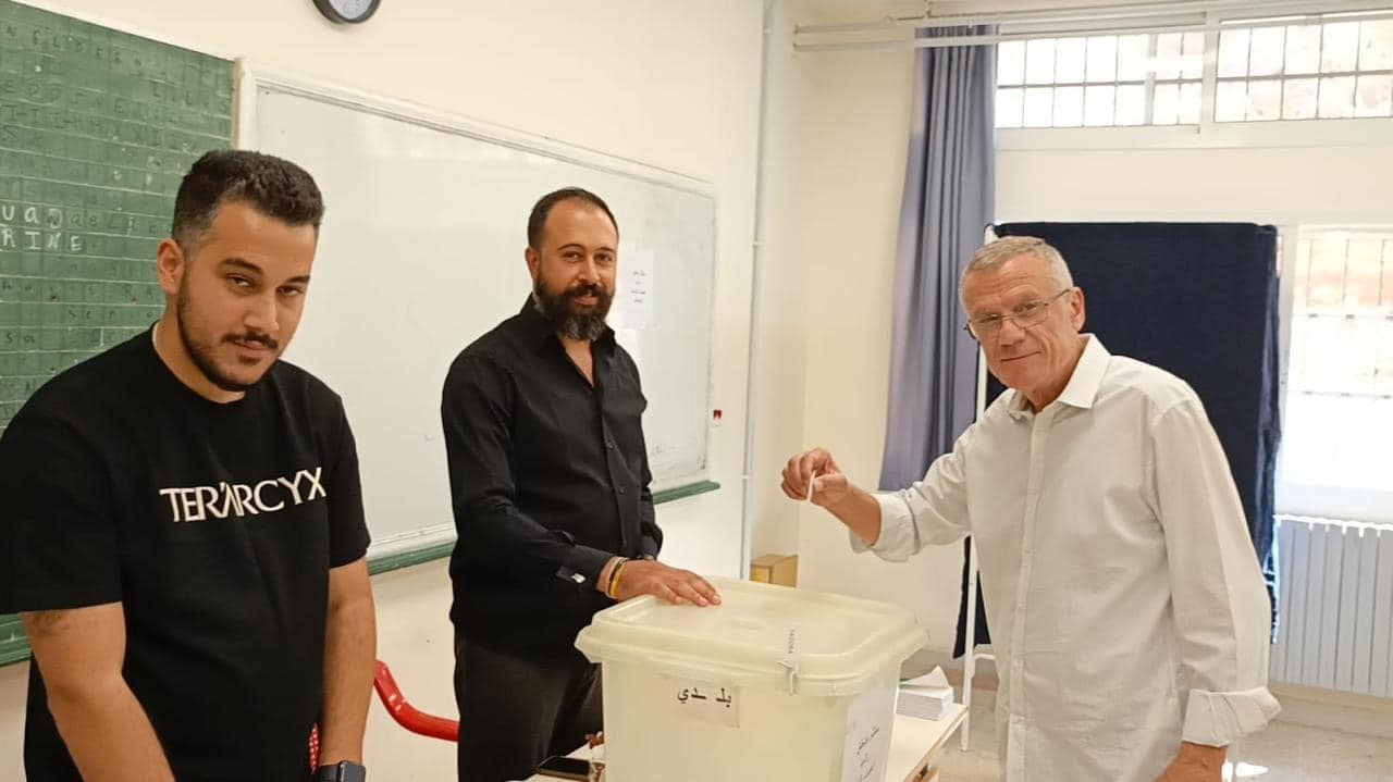 بالصور: يوم انتخابي طويل في المناطق الدرزية
