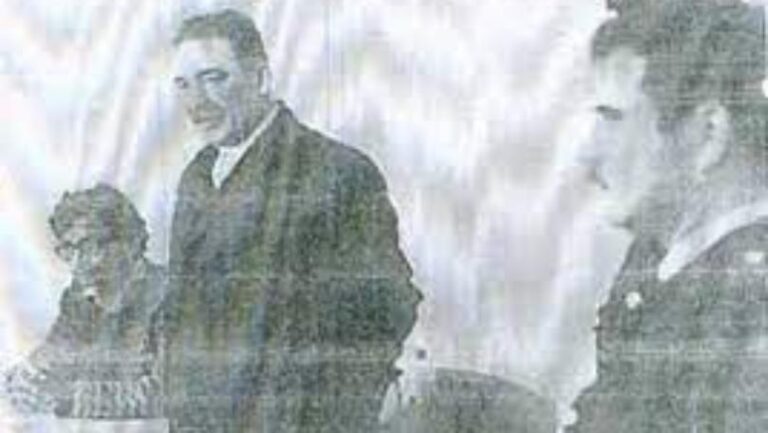 كمال كنج أبو صالح: ابن مجدل شمس المناضل… والنائب لـ4 سنوات كمال أبو صالح: ابن مجدل شمس المناضل... والنائب لـ4 سنوات