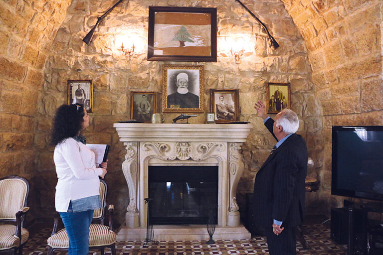 منزل الشيخ حسين الحلبي الذي تحوّل الى “بيت الاستقلال” منزل الشيخ حسين الحلبي الذي تحوّل الى "بيت الاستقلال"