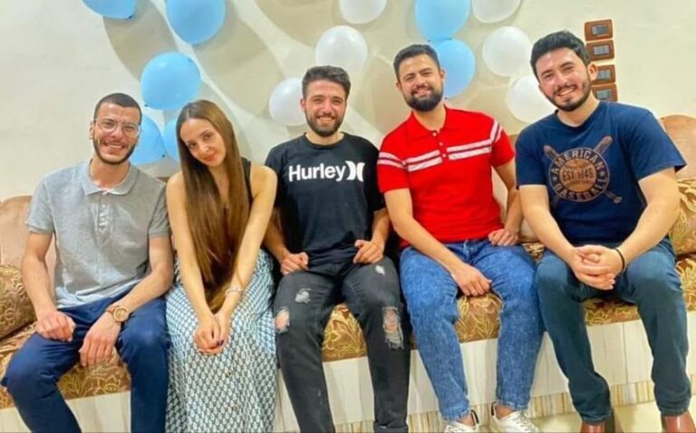 مهمة إنسانية جليلة بتوقيع أطباء من جبل الدروز مهمة إنسانية جليلة بتوقيع أطباء من جبل العرب