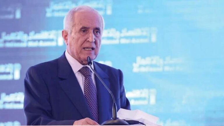 رؤوف أبو زكي: وجهٌ بارز في عالم الأعمال... وبصمة في الصحافة الاقتصادية