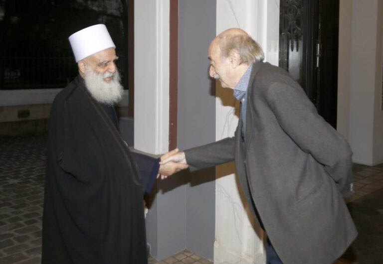 شيخ العقل في لبنان زار جنبلاط واتصل بأرسلان
