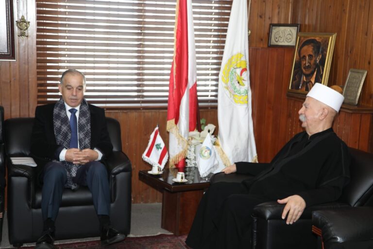 المدعي العام المالي يزور مؤسسة العرفان التوحيدية