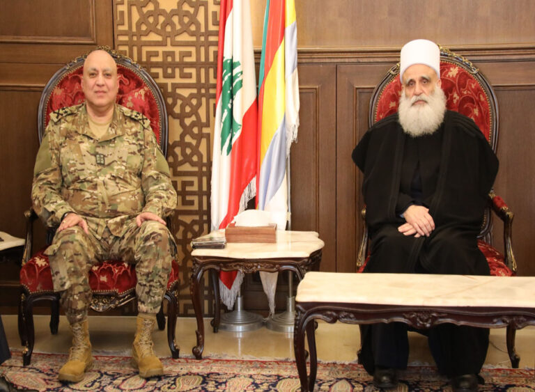 رئيس أركان الجيش اللبناني في دار الطائفة الدرزية رئيس أركان الجيش اللبناني في دار الطائفة الدرزية