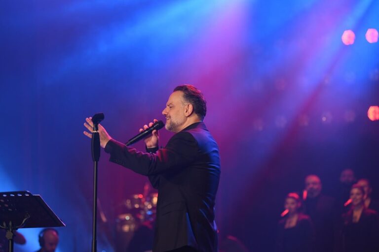 سليم عساف أحيا "ليلة حب" ساحرة على مسرح كازينو لبنان