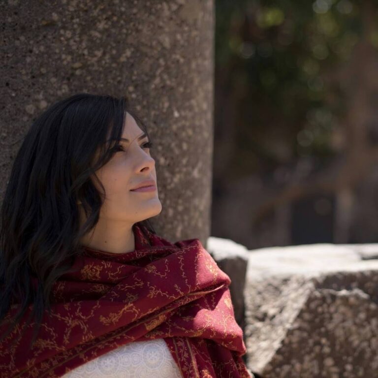 ميس حرب في مهرجان بينالي للأوبرا في ميونيخ الفنانة ميس حرب