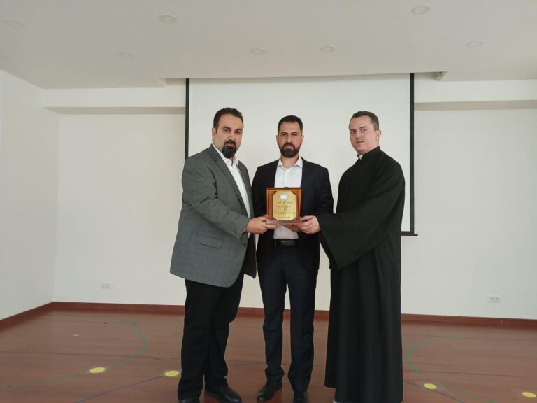 "ما تتعاطى"... الرائد علاء سليقا يحاضر ضد المخدرات