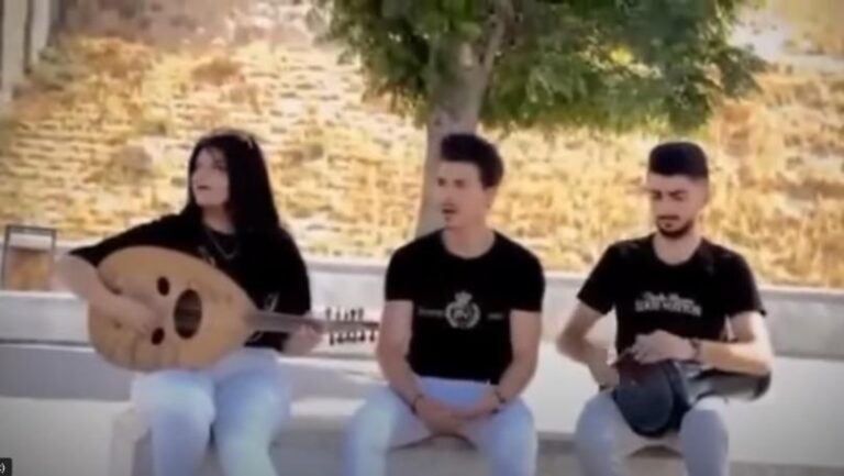 فيديو من جامعة حلب... أغنية بصوت طلاب السويداء